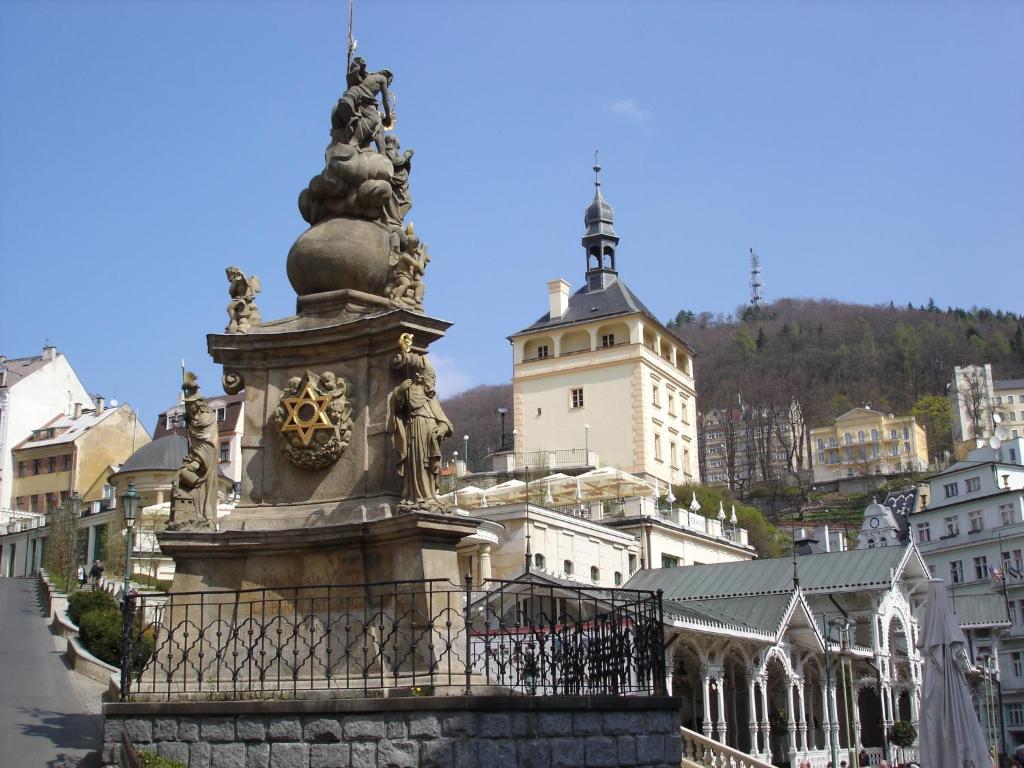 Zlaty Sloup Otel Karlovy Vary Dış mekan fotoğraf