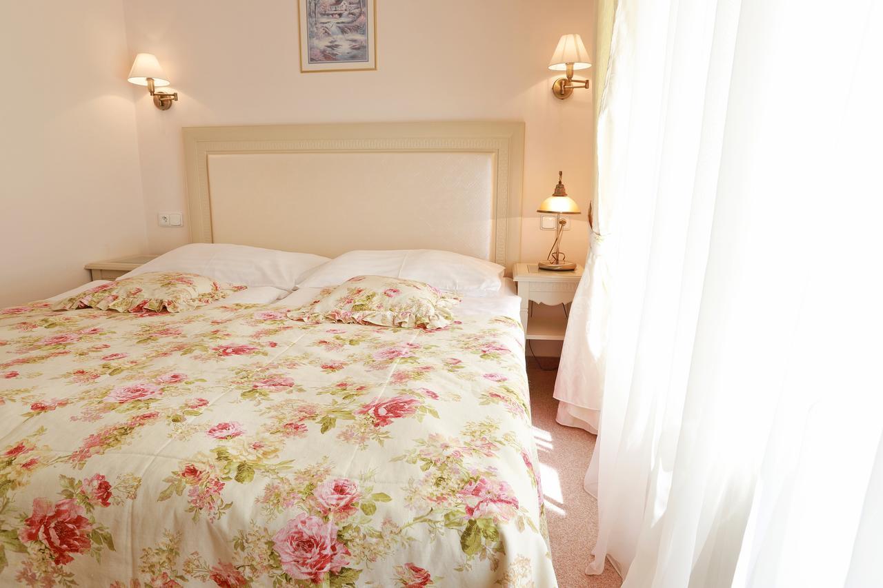 Zlaty Sloup Otel Karlovy Vary Dış mekan fotoğraf